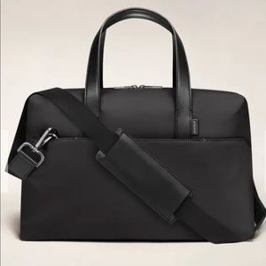 AWAY - The Everywhere Bag (black) only used once